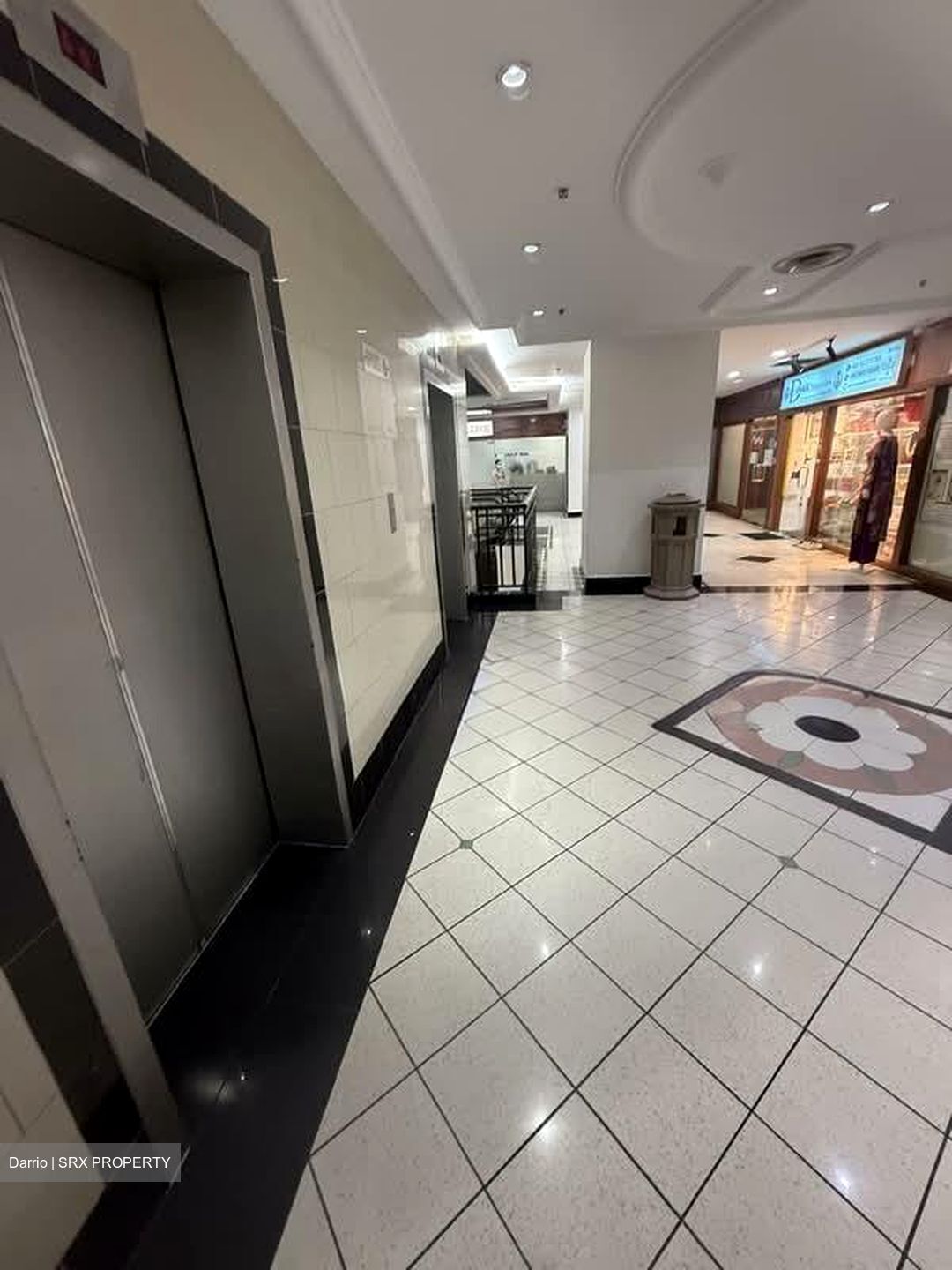 Parklane Shopping Mall (D7), Office #634449021